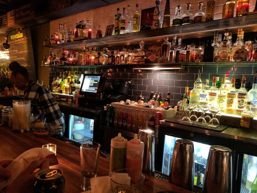 Bodega Taco Bar | restaurant | 1700 Post Rd, Fairfield, CT 06824, USA | 2032929590 OR +1 203-292-9590