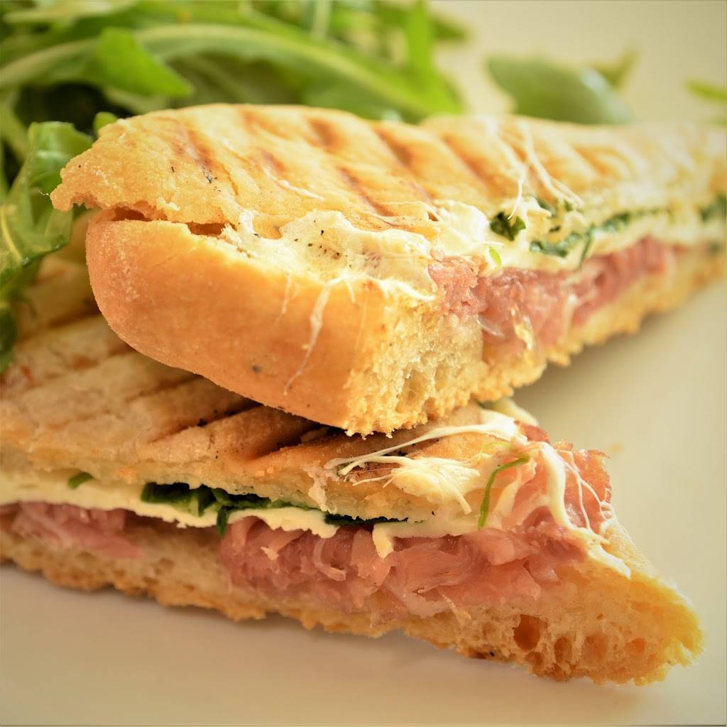 Ambrogia | restaurant | 321 Mason Ave, Cape Charles, VA 23310, USA | 7576953049 OR +1 757-695-3049