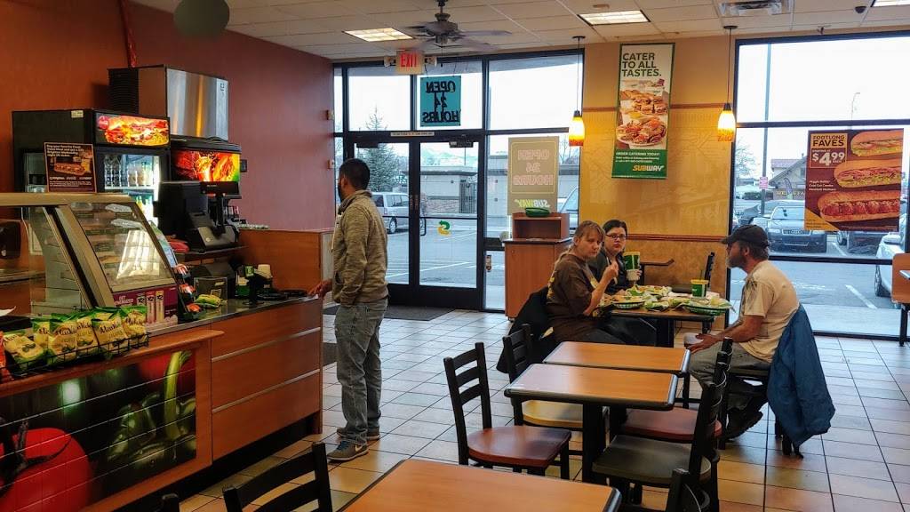 Subway | meal takeaway | 3300 S State St Bldg B S, Salt Lake City, UT 84115, USA | 8017461501 OR +1 801-746-1501