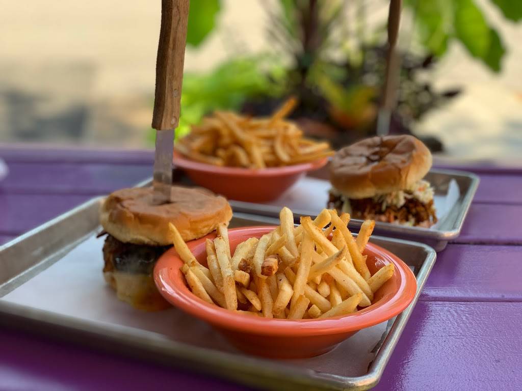 The Wood Shack Soulard | restaurant | 1862 S 10th St, St. Louis, MO 63104, USA | 3148334770 OR +1 314-833-4770