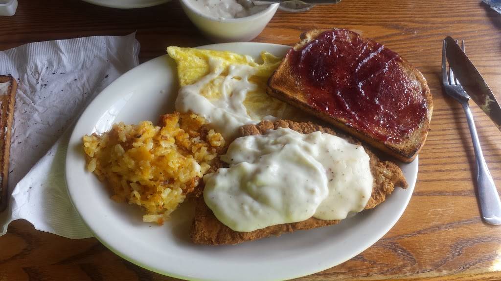 Cracker Barrel Old Country Store | restaurant | 5100 Tiedeman Rd, Brooklyn, OH 44144, USA | 2168981822 OR +1 216-898-1822