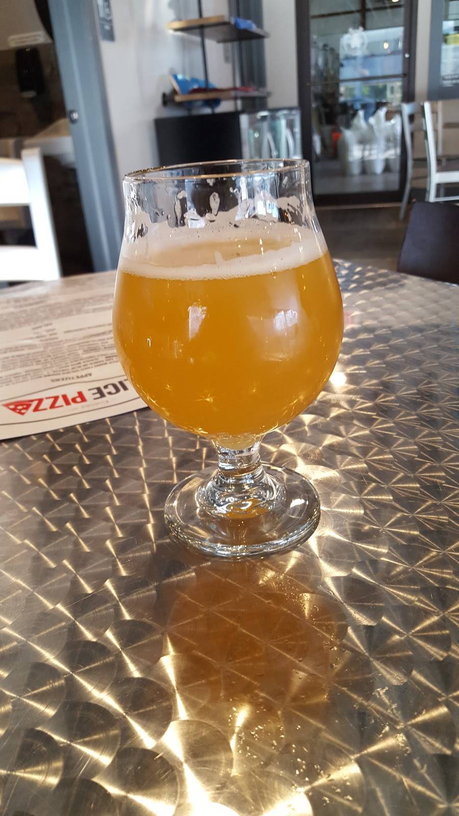 Windmill Brewing | restaurant | 2121 Gettler St, Dyer, IN 46311, USA | 2194402189 OR +1 219-440-2189