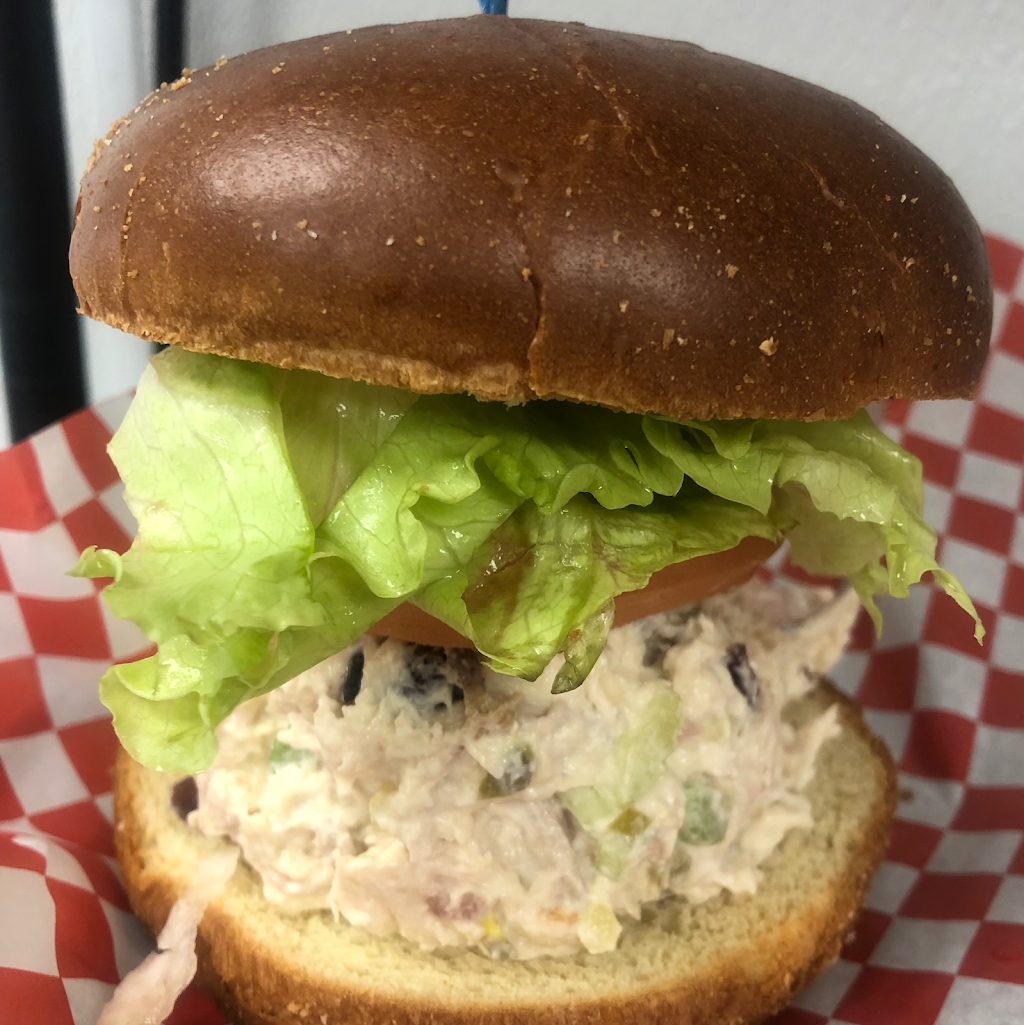 Sloppy Mess Kitchen: Joes, Burgers & More | restaurant | 107 N Greenville Ave Suite A, Allen, TX 75002, USA | 9723328772 OR +1 972-332-8772