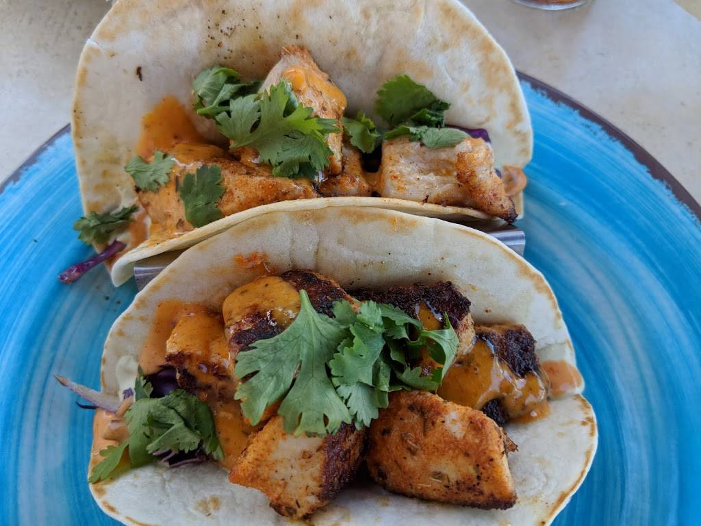 Bostons Fish House | restaurant | 1414 S Atlantic Ave, New Smyrna Beach, FL 32169, USA | 3864240757 OR +1 386-424-0757