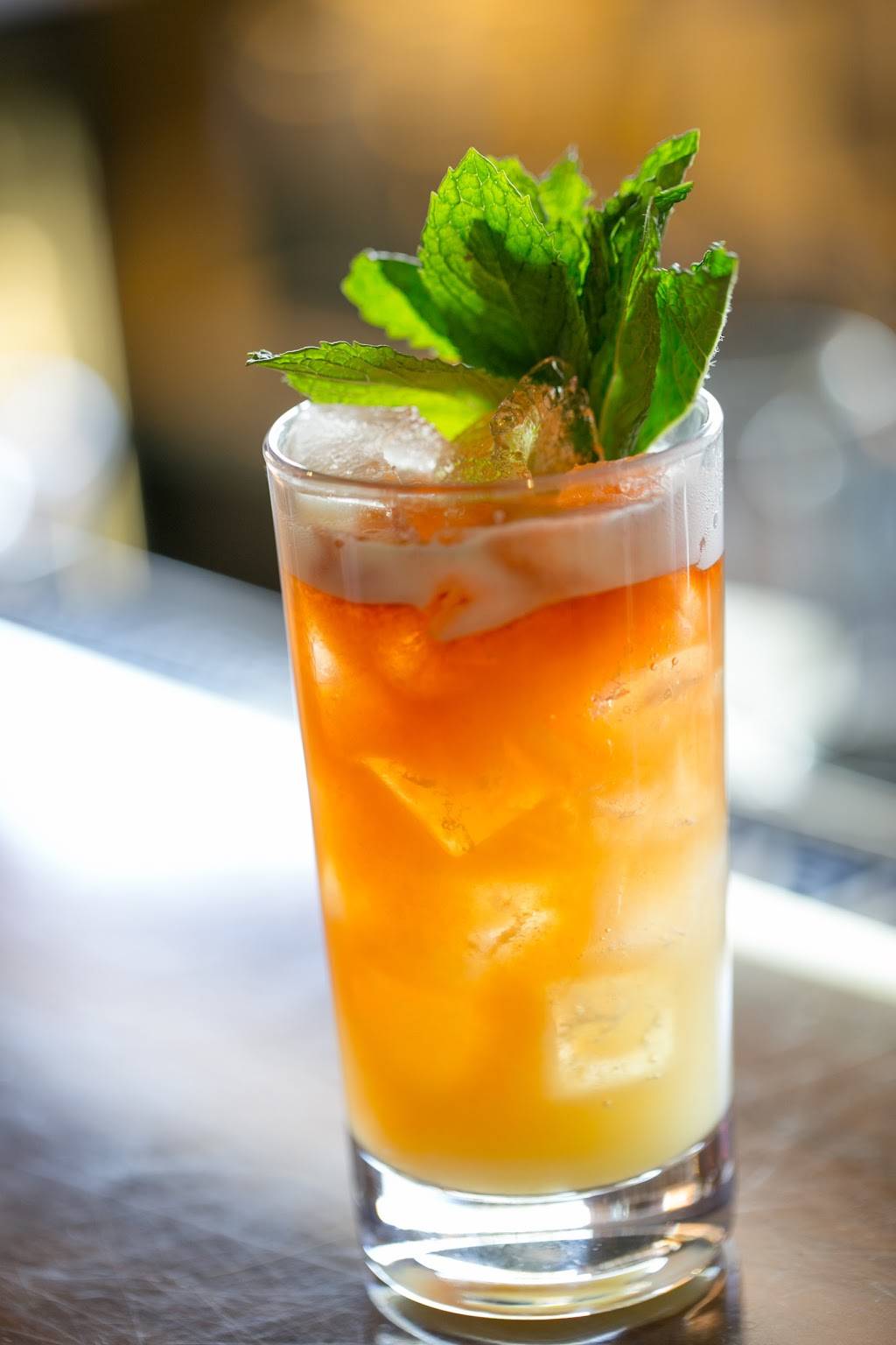 Ling & Louies Asian Bar and Grill | restaurant | 9397 E Shea Blvd #125, Scottsdale, AZ 85260, USA | 4807675464 OR +1 480-767-5464