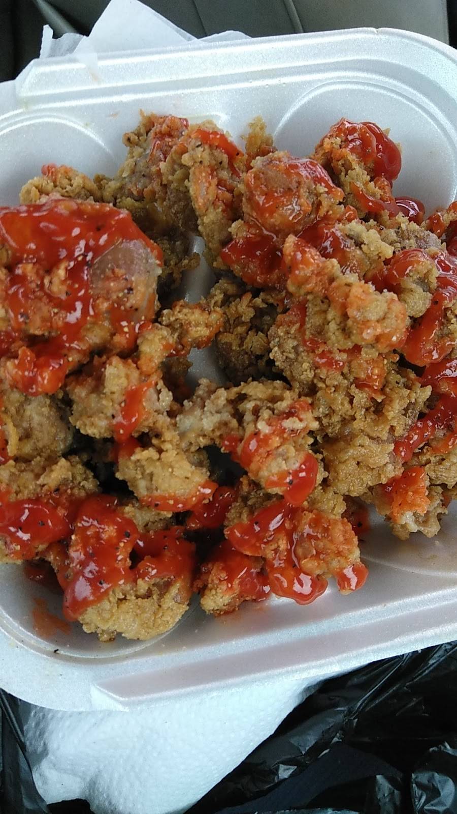 Mazic Fry | restaurant | 300 N Ivey Ln, Orlando, FL 32811, USA | 4074406496 OR +1 407-440-6496