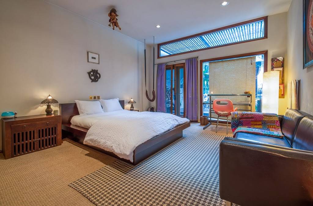 The Treehouse, Bel Air | restaurant | 795 N Beverly Glen Blvd, Los Angeles, CA 90077, USA | 4244028076 OR +1 424-402-8076