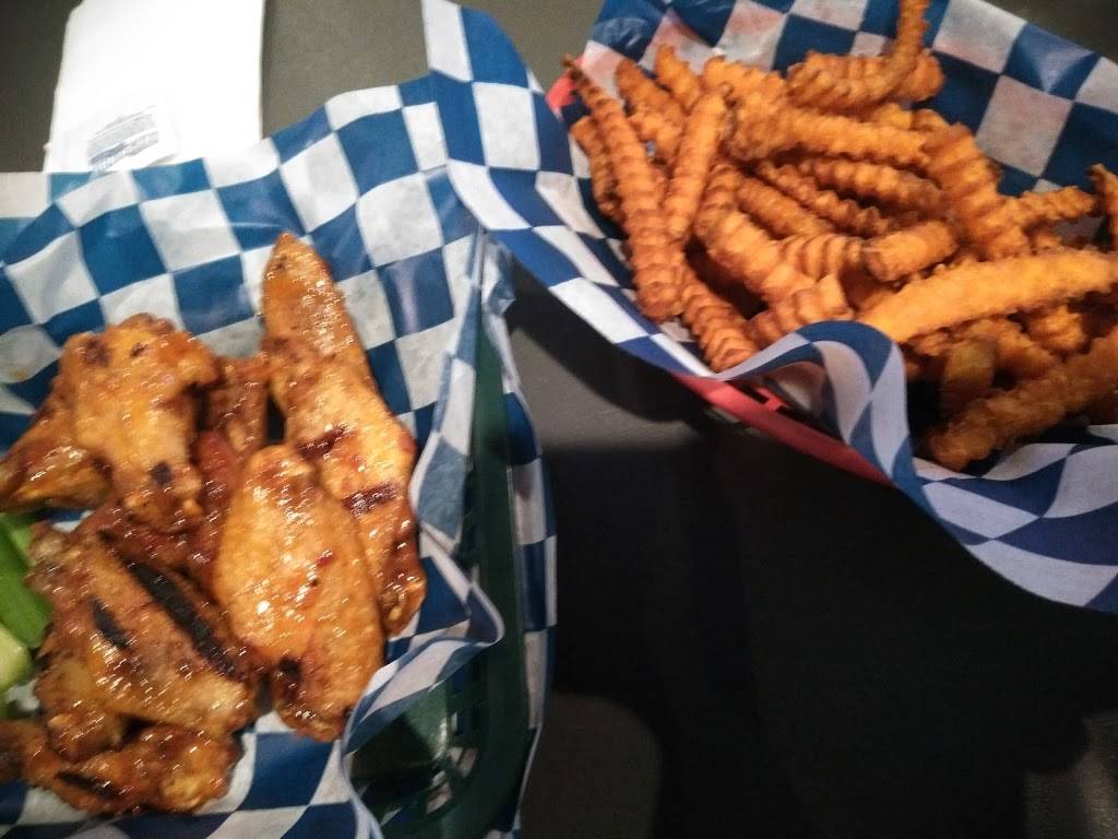 Tru Blues House of Wings | restaurant | 1039 Johnnie Dodds Blvd, Mt Pleasant, SC 29464, USA | 8438811858 OR +1 843-881-1858