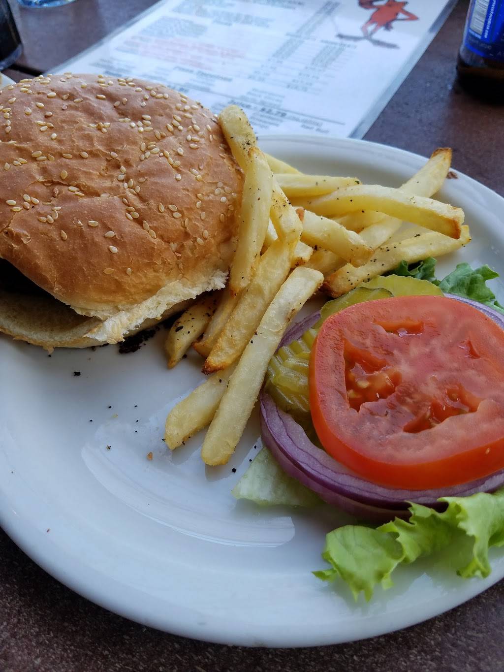 Red Frog | restaurant | 1001 CA-174, Colfax, CA 95713, USA | 5303461010 OR +1 530-346-1010