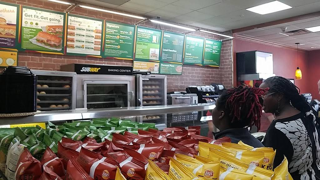 Subway Restaurants | restaurant | 3428 Beach Blvd #2, Jacksonville, FL 32207, USA | 9043060088 OR +1 904-306-0088