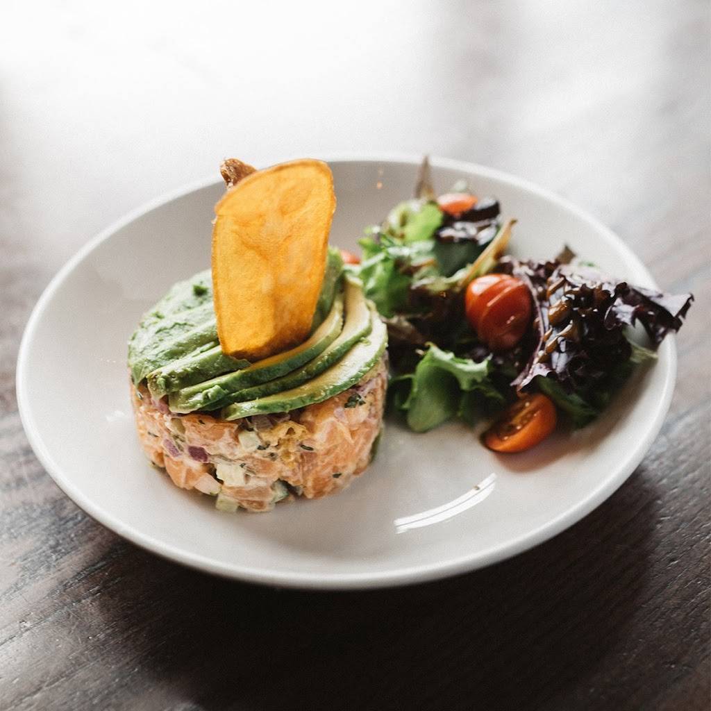 La Belle et La Boeuf Burger Bar | restaurant | 1250 Rue Douglas suite 101, Saint-Jean-sur-Richelieu, QC J2W 1C7, Canada | 4503594554 OR +1 450-359-4554