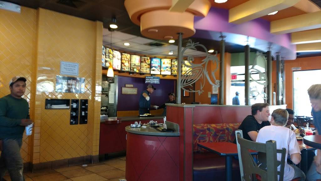 Taco Bell | meal takeaway | 1928 E Avenida De Los Arboles, Thousand Oaks, CA 91362, USA | 8054929572 OR +1 805-492-9572