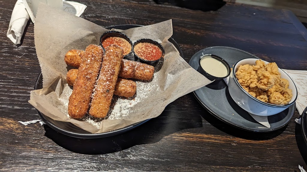 Walk-Ons Sports Bistreaux - Trussville, AL | restaurant | 464 Main St, Trussville, AL 35173, USA | 2052898333 OR +1 205-289-8333