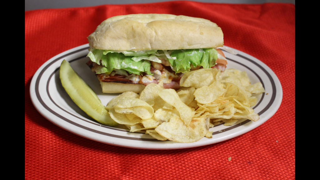 Roc N Oven | restaurant | 902 Conover Blvd W Suite D, Conover, NC 28613, USA | 7043253496 OR +1 704-325-3496