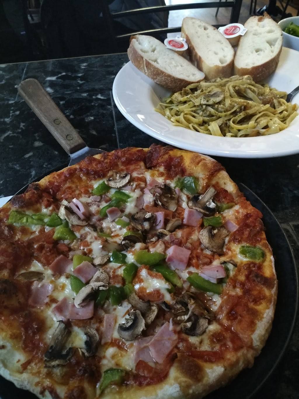 Sams Pizzeria & Cantina | meal delivery | 2215 Wyandotte St W, Windsor, ON N9B 1K2, Canada | 5192569011 OR +1 519-256-9011