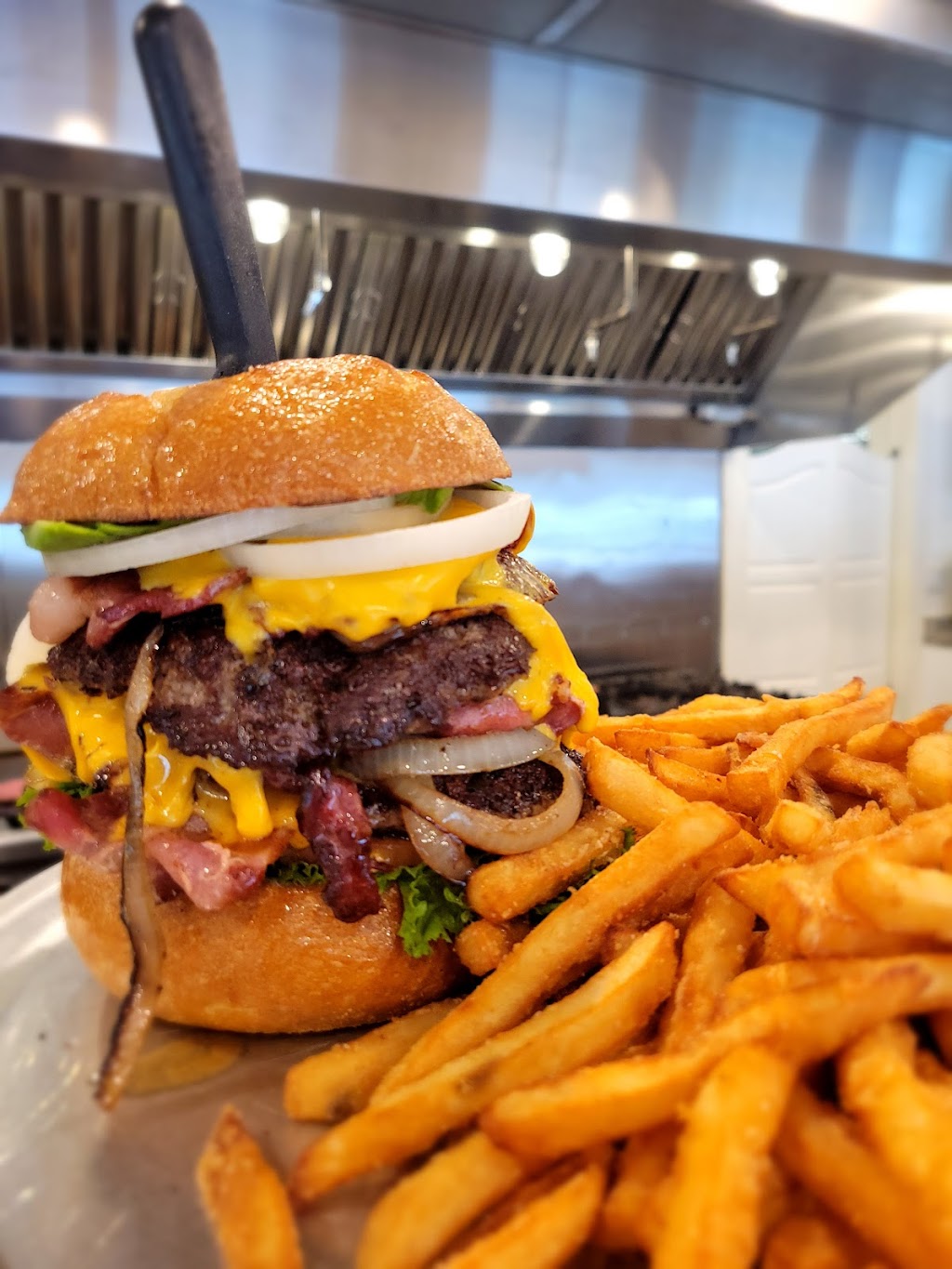 Historic Hiouchi Cafe | restaurant | 2095 US-199, Crescent City, CA 95531, USA | 7074583445 OR +1 707-458-3445