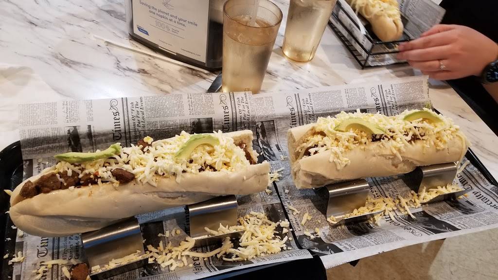 Caracas Bistro | restaurant | 236 W Edison Rd #1, Mishawaka, IN 46545, USA | 5742178656 OR +1 574-217-8656