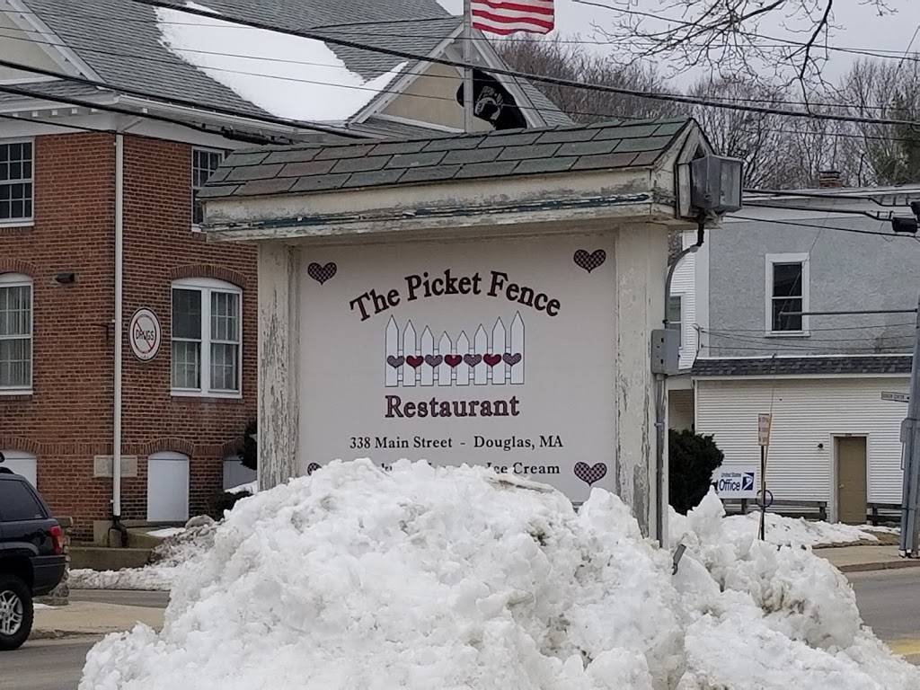 Picket Fence Restaurant | restaurant | 338 NE Main St, Douglas, MA 01516, USA | 5084767990 OR +1 508-476-7990