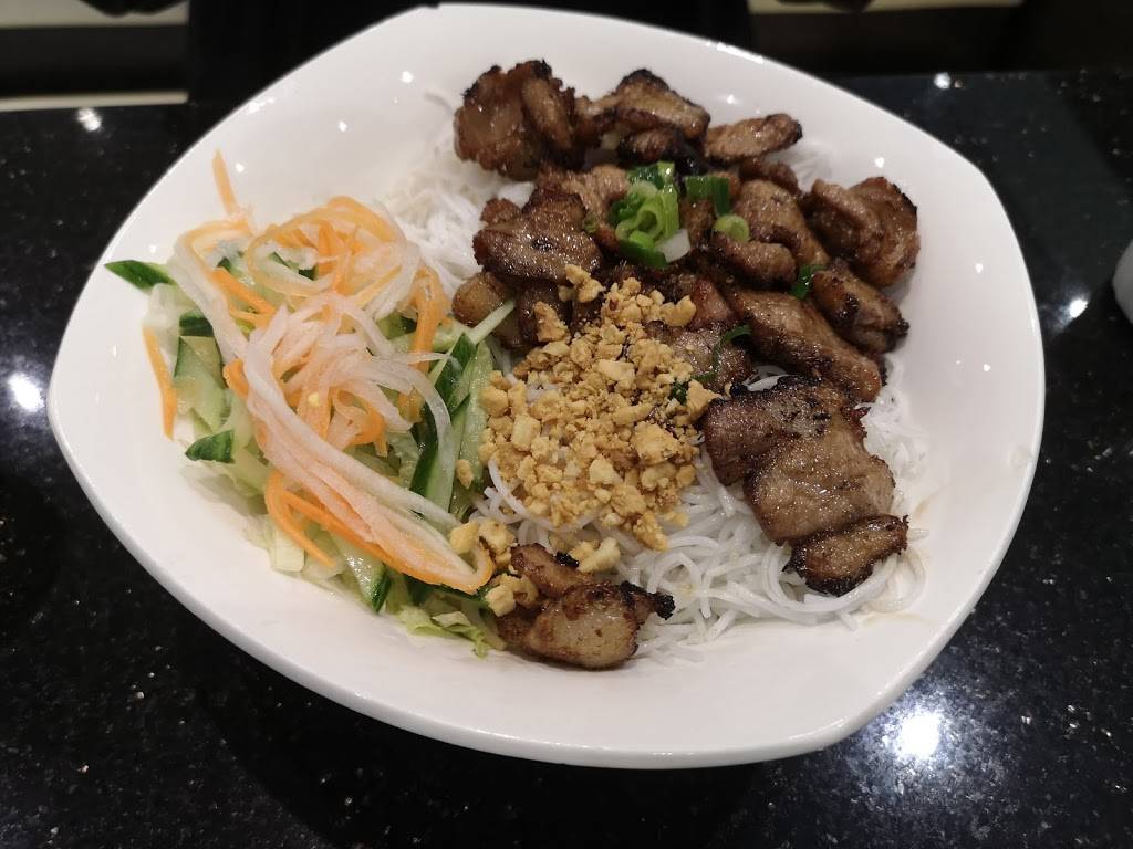 Pho Hoa 89 | restaurant | 660 Eglinton Ave W Unit 14, Mississauga, ON L5R 3V2, Canada | 9055029669 OR +1 905-502-9669