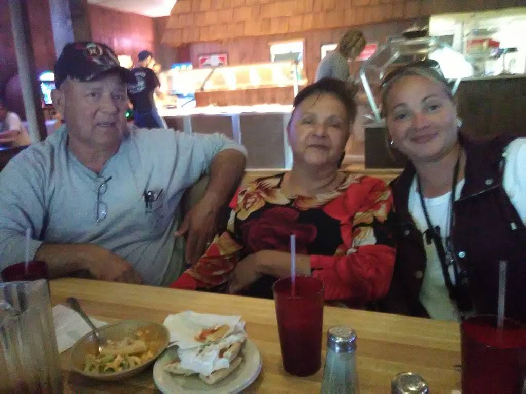 Pizza Village | restaurant | 1311 S Madison St, Whiteville, NC 28472, USA | 9106425812 OR +1 910-642-5812