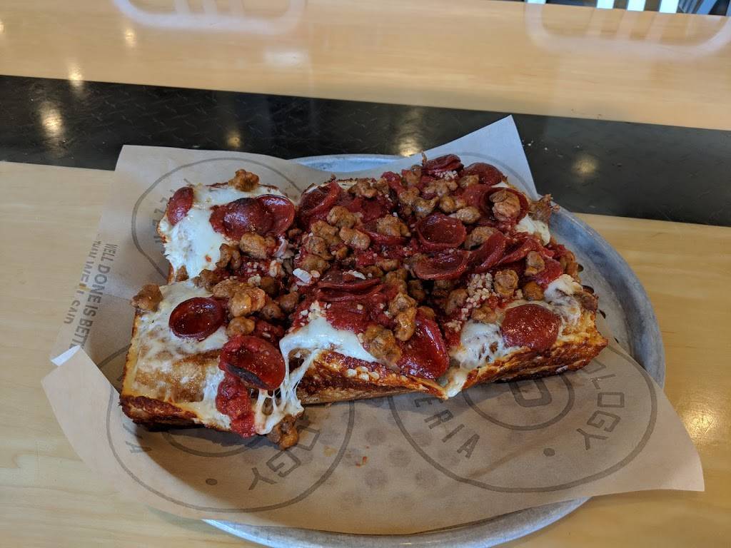 Pieology Pizzeria | restaurant | 28295 Newhall Ranch Rd, Valencia, CA 91355, USA | 6616780234 OR +1 661-678-0234