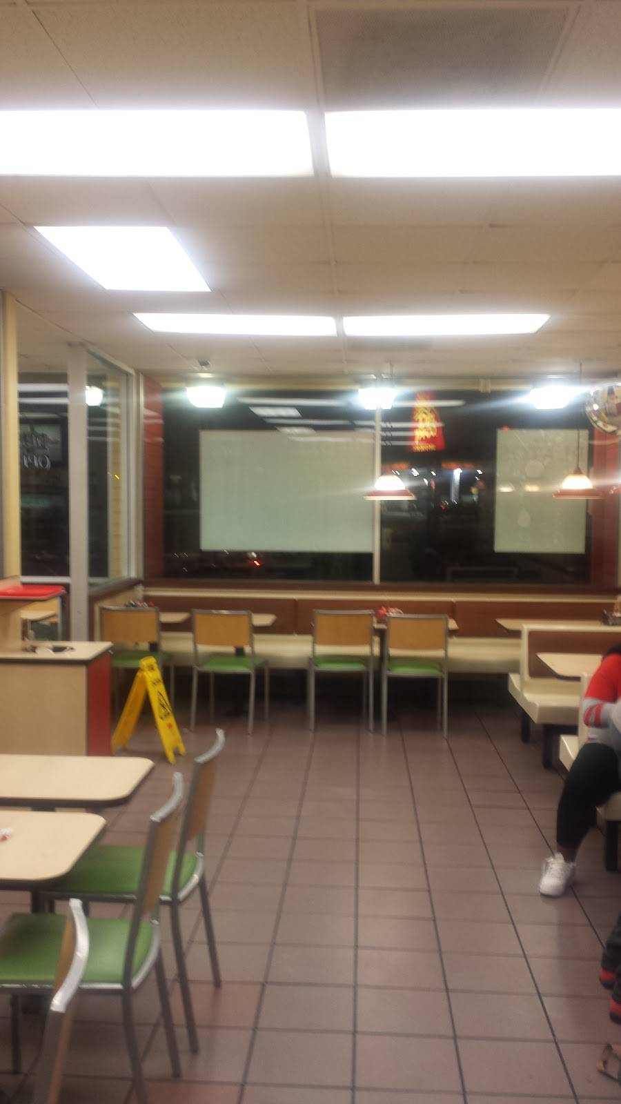 Del Taco | meal takeaway | 2855 Del Rosa Ave N, San Bernardino, CA 92404, USA | 9098827890 OR +1 909-882-7890