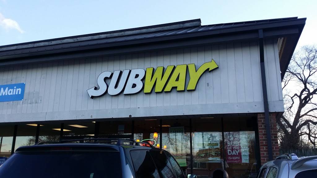 Subway | restaurant | 4088 Pendleton Way, Indianapolis, IN 46226, USA | 3175490855 OR +1 317-549-0855