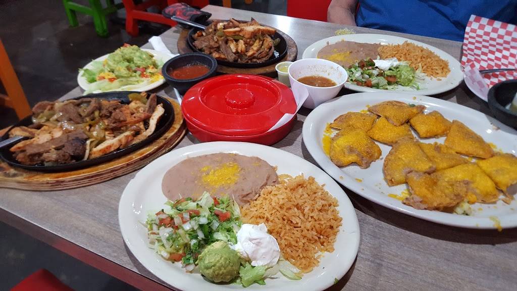 Monterrey Mexican Restaurant & BBQ | restaurant | 10920 Garland Rd, Dallas, TX 75218, USA | 2143275800 OR +1 214-327-5800