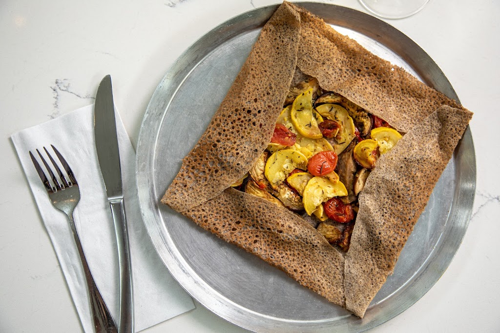 The French Stall | restaurant | 2381 St Claude Ave, New Orleans, LA 70117, USA | 5042593543 OR +1 504-259-3543