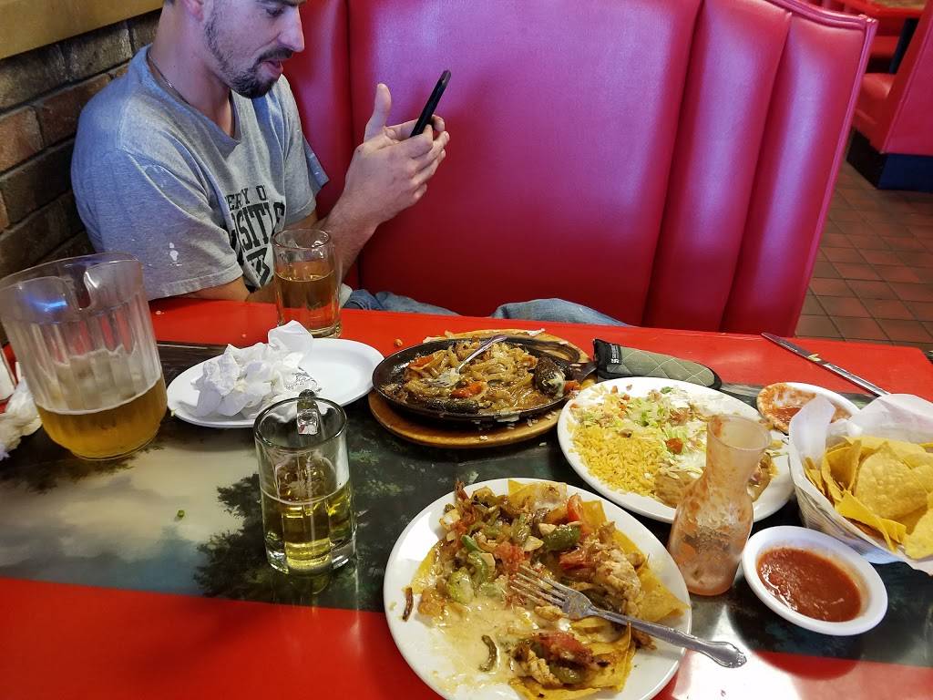 Dos Primos | restaurant | 706 E High St, Potosi, MO 63664, USA | 5734387757 OR +1 573-438-7757