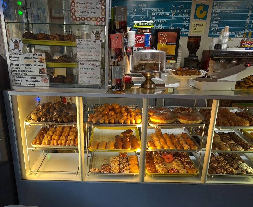 Spudnuts Donuts | bakery | 3810 W Channel Islands Blvd #b, Oxnard, CA 93035, USA | 8059847664 OR +1 805-984-7664