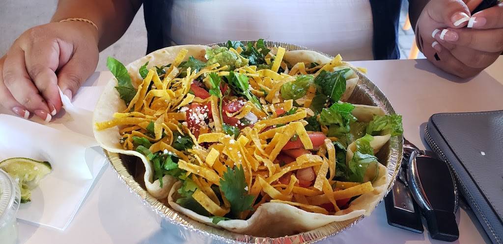 Cafe Rio Mexican Grill | restaurant | 5150 S Rural Rd, Tempe, AZ 85282, USA | 4805007411 OR +1 480-500-7411