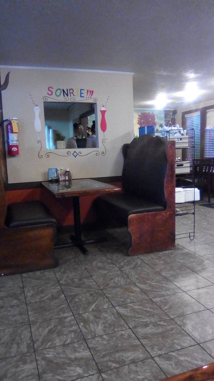 El Mexicano | restaurant | 15 Factory St, Alamo, TN 38001, USA | 7316963344 OR +1 731-696-3344