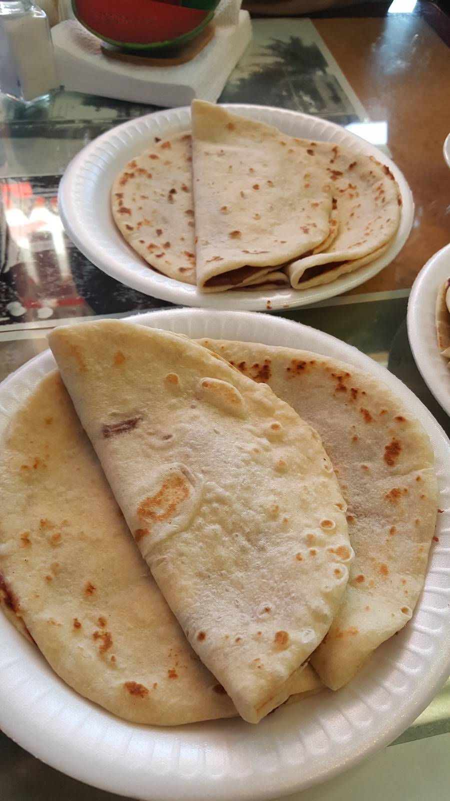 Honduras Restaurant | restaurant | 6747 Tampa Ave, Reseda, CA 91335, USA | 8187704372 OR +1 818-770-4372