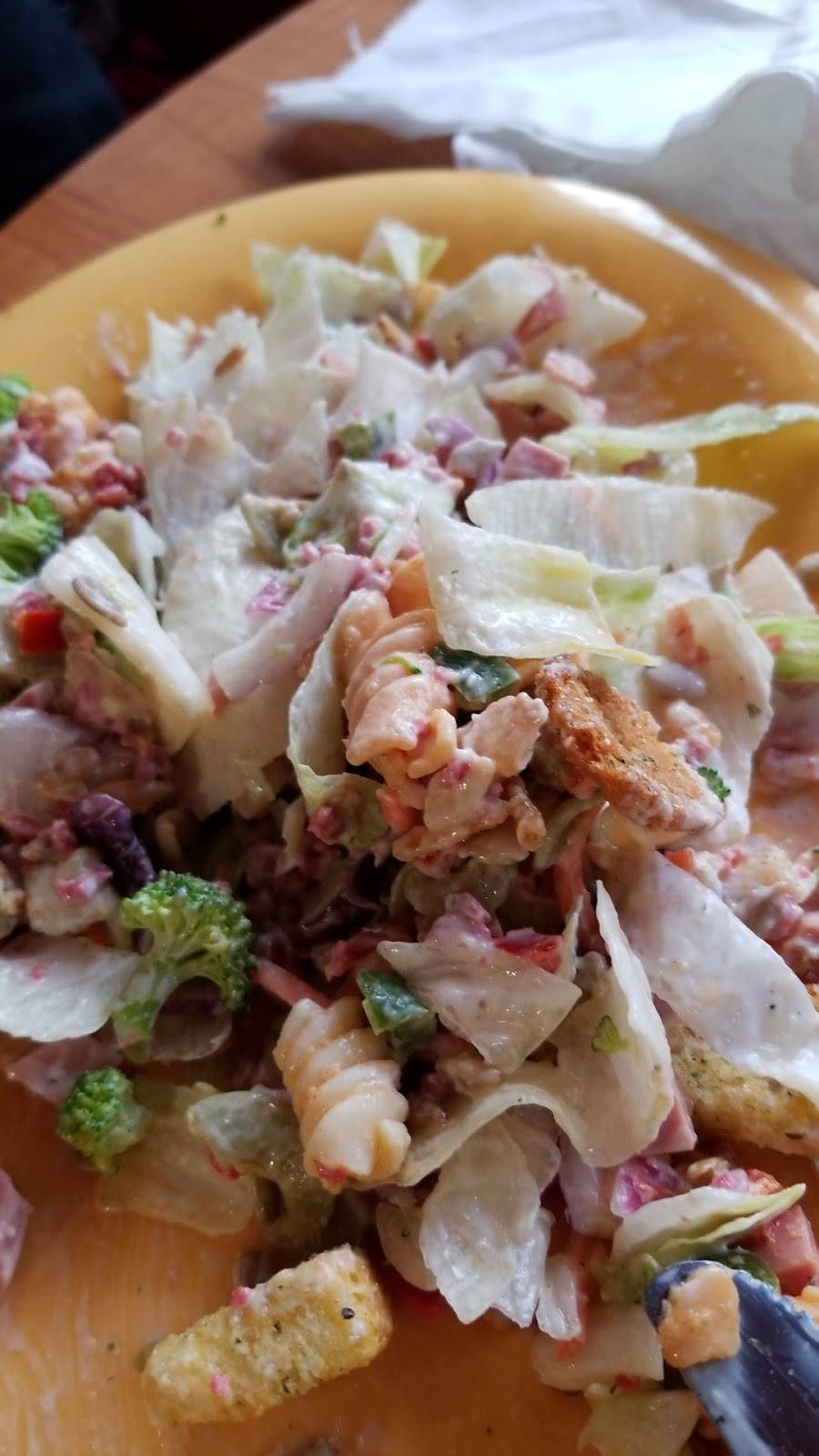 Mazzios Italian Eatery | meal delivery | 4611 N Kickapoo Ave, Shawnee, OK 74804, USA | 4057999999 OR +1 405-799-9999