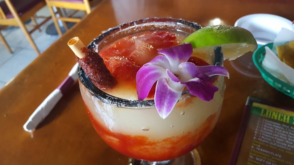 CENTINELA MEXICAN RESTAURANT & BAR | restaurant | 215 W Bandera Rd, Boerne, TX 78006, USA | 8302492023 OR +1 830-249-2023