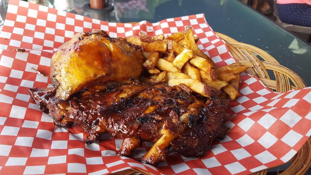 Le Rio | restaurant | 352 Rue Principale, Saint-Sauveur, QC J0R 1R0, Canada | 4502400864 OR +1 450-240-0864