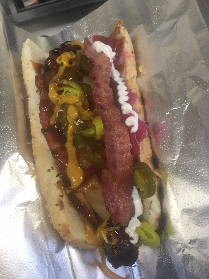 BoDawgs | restaurant | West University, Reno, NV 89512, USA | 7755159771 OR +1 775-515-9771