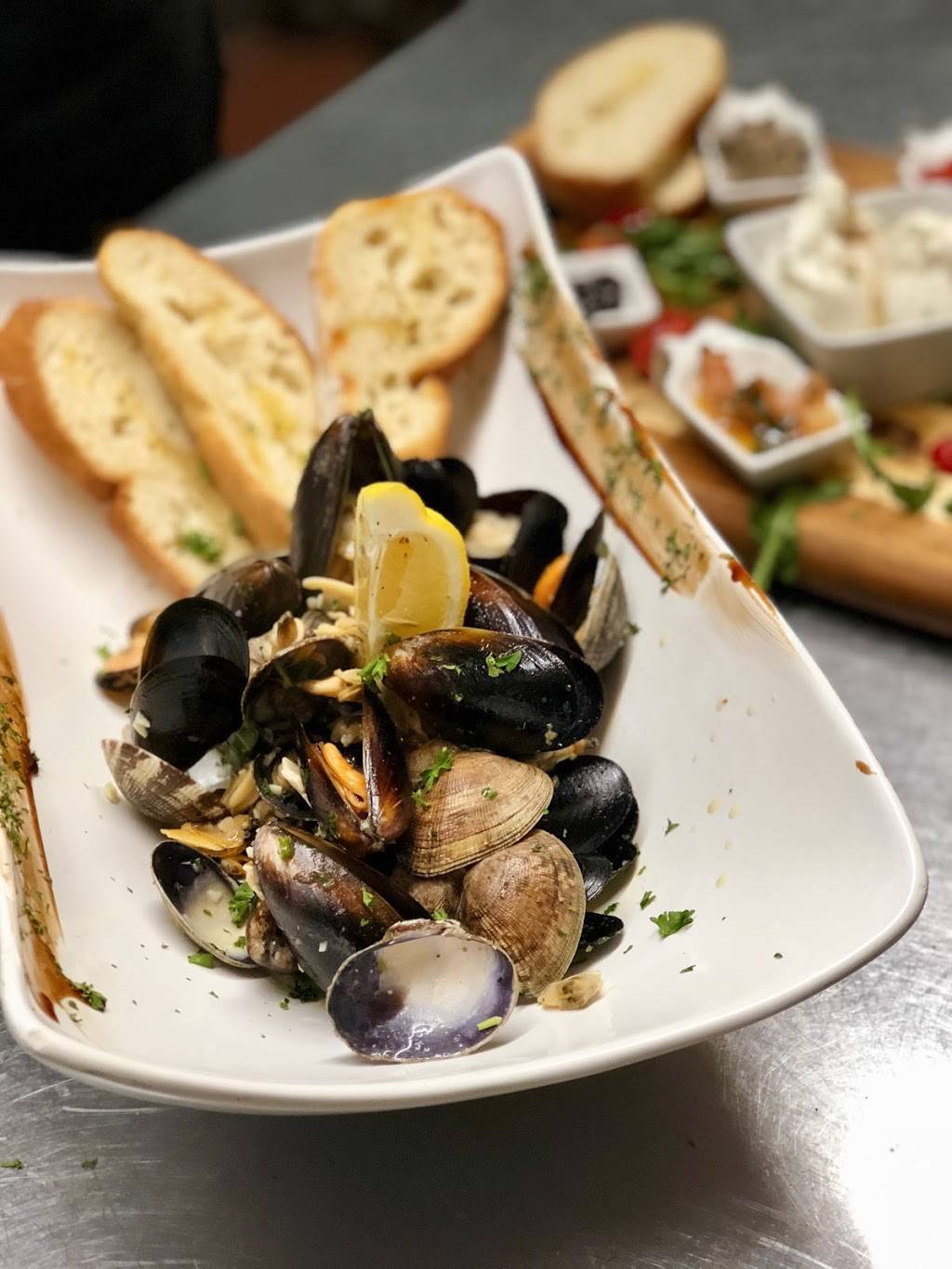 Antica Sicilia | restaurant | 2020 E 3300 S, Salt Lake City, UT 84109, USA | 3852027236 OR +1 385-202-7236