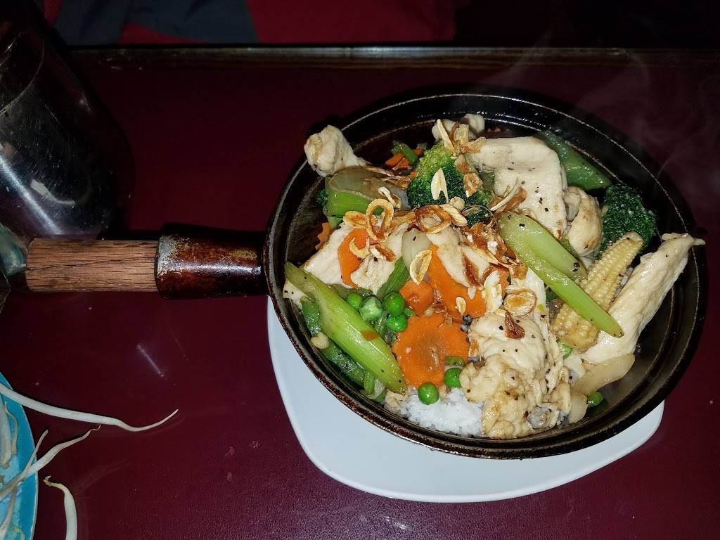 Pho Bistro | restaurant | 8 Pleasant St, Malden, MA 02148, USA | 7813219955 OR +1 781-321-9955