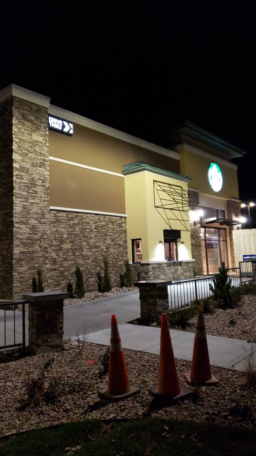 Starbucks | cafe | 9328 S Jordan Rd, Parker, CO 80134, USA | 7208425165 OR +1 720-842-5165