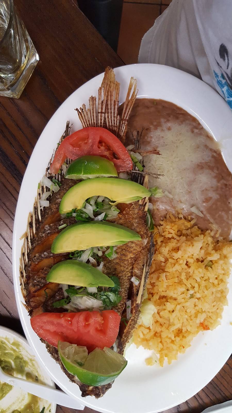 El Palmar Restaurant & Market | restaurant | 757 Lincoln Ave, San Rafael, CA 94901, USA | 4154624497 OR +1 415-462-4497