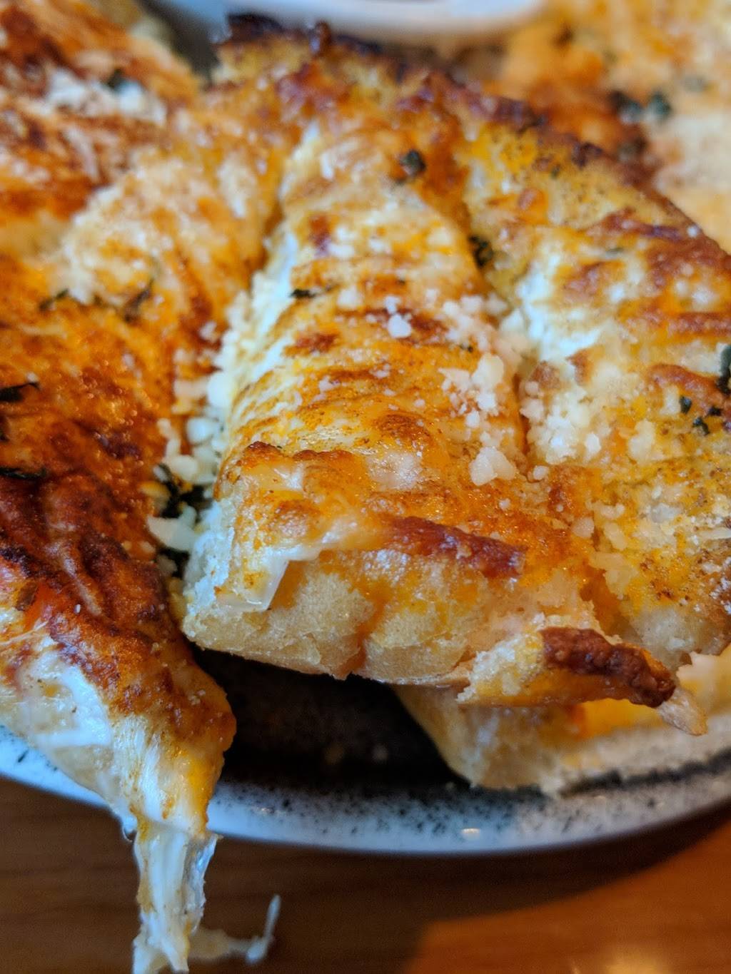 Little Italy | restaurant | 2300 E 88th Ave, Anchorage, AK 99507, USA | 9073441515 OR +1 907-344-1515