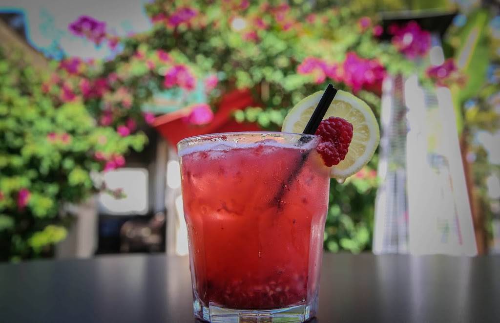 El Jardin | restaurant | 409 E Olive Ave, Turlock, CA 95380, USA | 2096320932 OR +1 209-632-0932