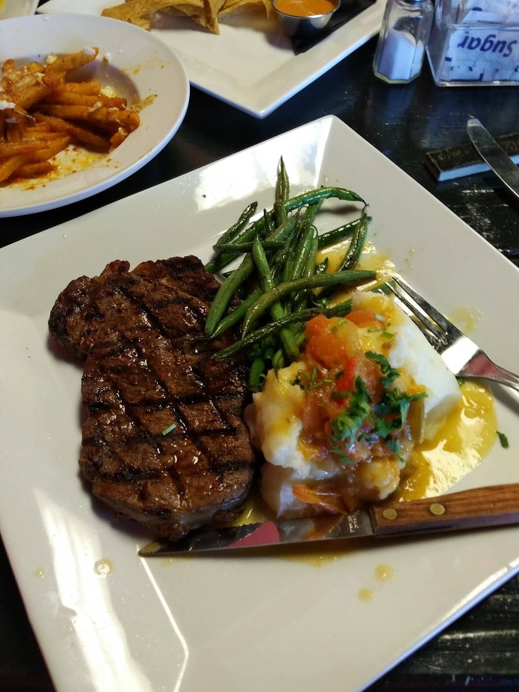 Chilakiles Restaurant | restaurant | 5600 National Turnpike, Louisville, KY 40214, USA | 5026322000 OR +1 502-632-2000