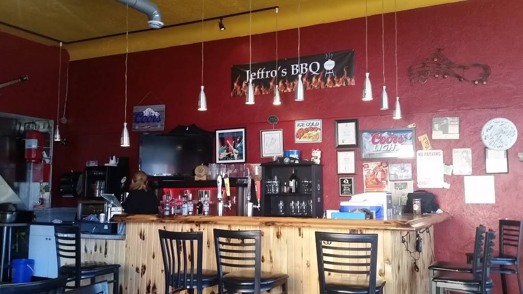 Jeffros BBQ | restaurant | 4572 Queen St, Niagara Falls, ON L2E 2L7, Canada | 2892964473 OR +1 289-296-4473