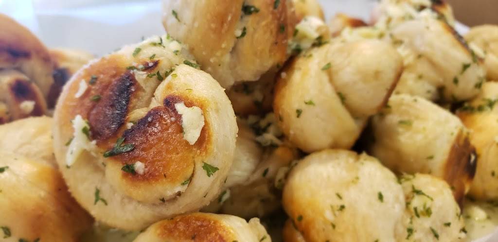 Tigas Artisan Pizzeria | restaurant | 643 Stokes Rd, Medford, NJ 08055, USA | 6092573324 OR +1 609-257-3324