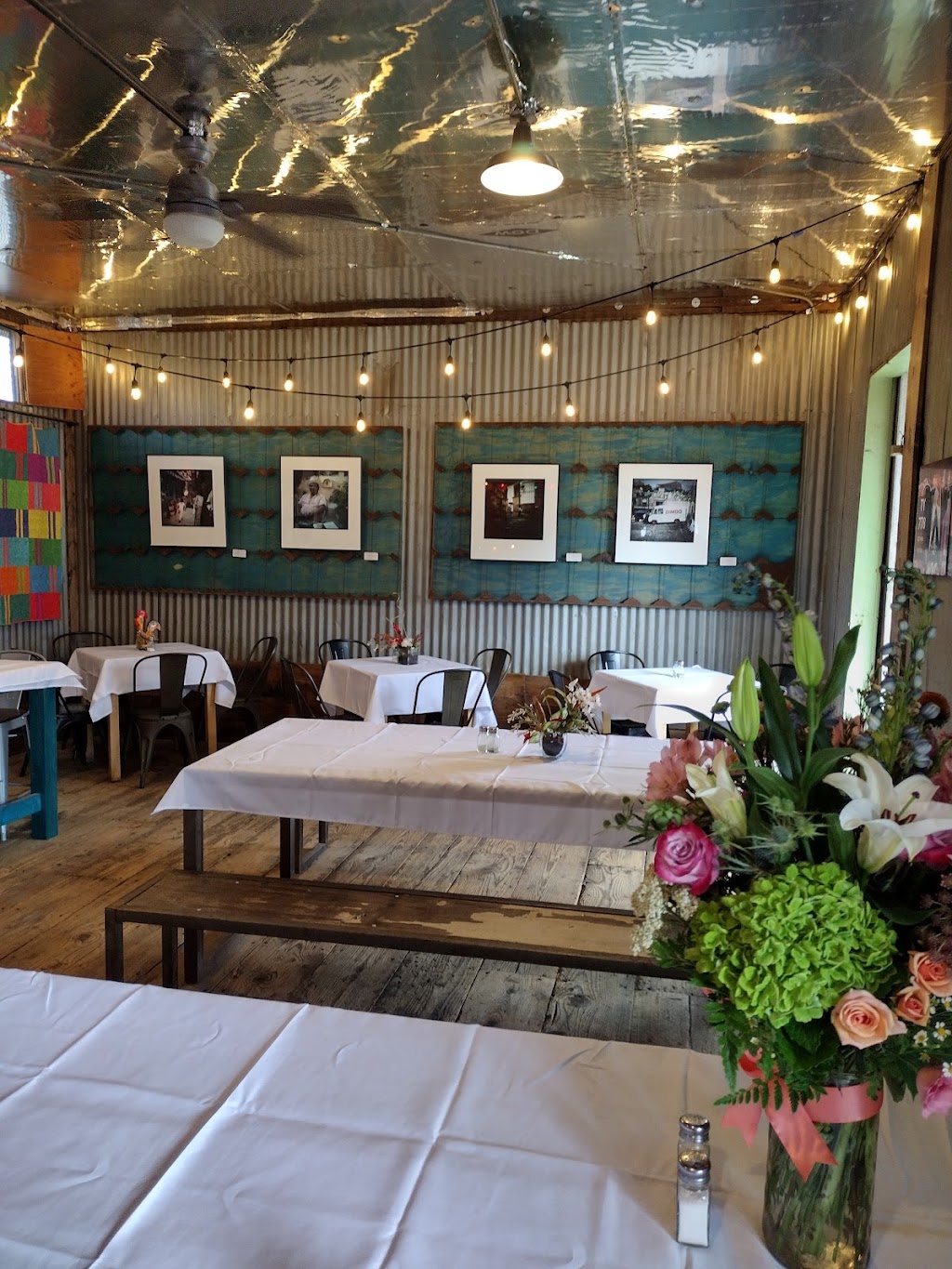 Corner Kitchen | restaurant | 300 S Bullard St, Silver City, NM 88061, USA | 5755902603 OR +1 575-590-2603