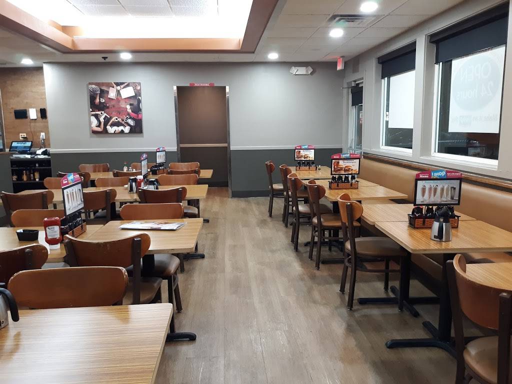 IHOP | restaurant | 2060 Union Ave, Memphis, TN 38104, USA | 9017254448 OR +1 901-725-4448