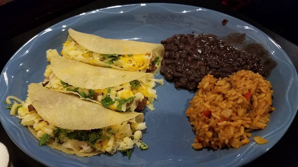 Desperados | restaurant | 246 Main St, Williamstown, MA 01267, USA | 4134582100 OR +1 413-458-2100